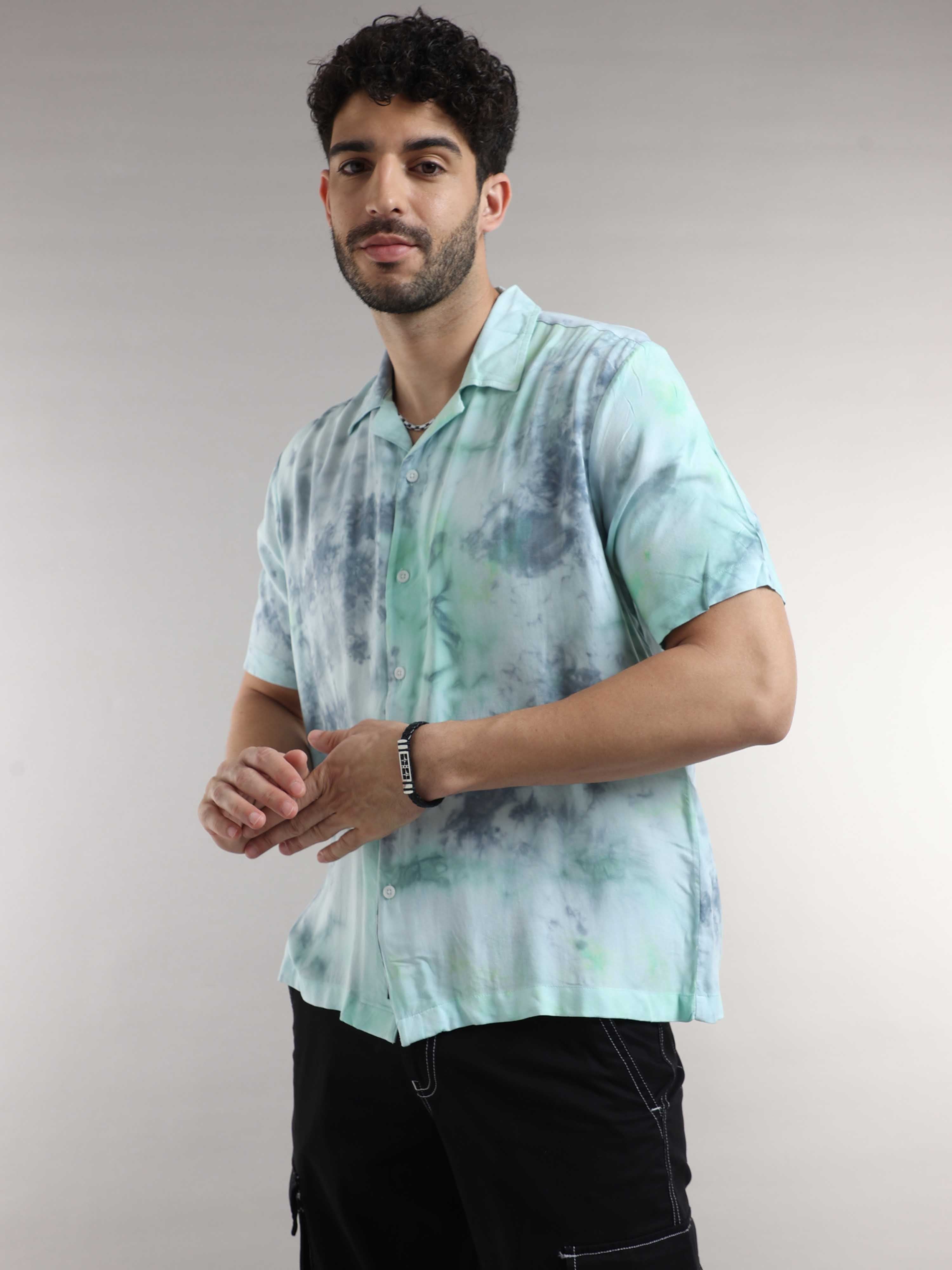 Buy Latest Casual Half Sleeve Printed Shirts for Men OnlineRs. 1049.00